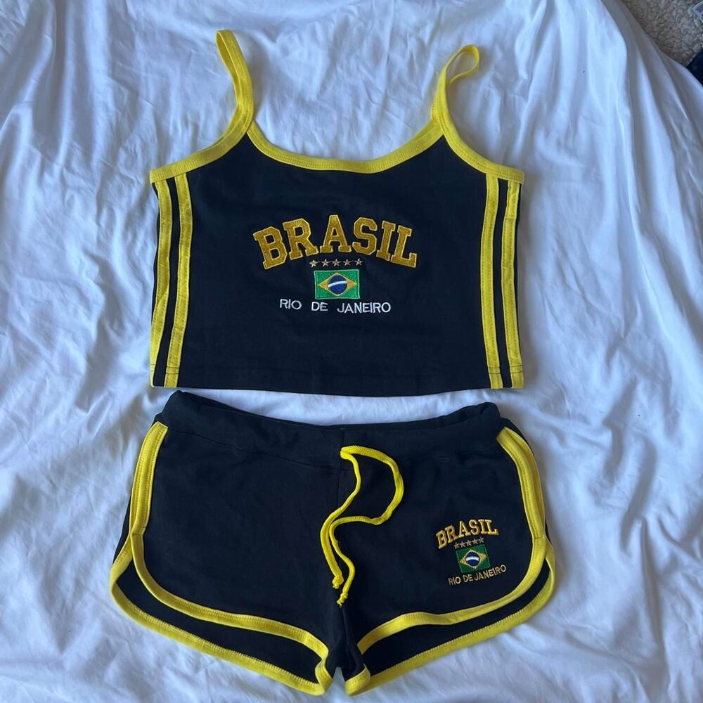Brazilio Women's multi Crop-top